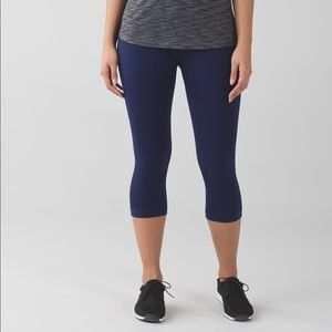 Lululemon Flow & Go Crop size 4